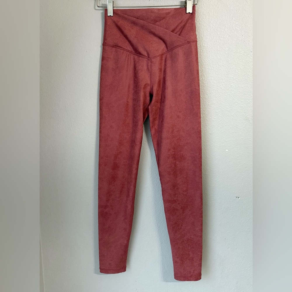 OFFLINE By Aerie The Hugger Crossover Highwaisted Crackle Leggings Womens Sz S